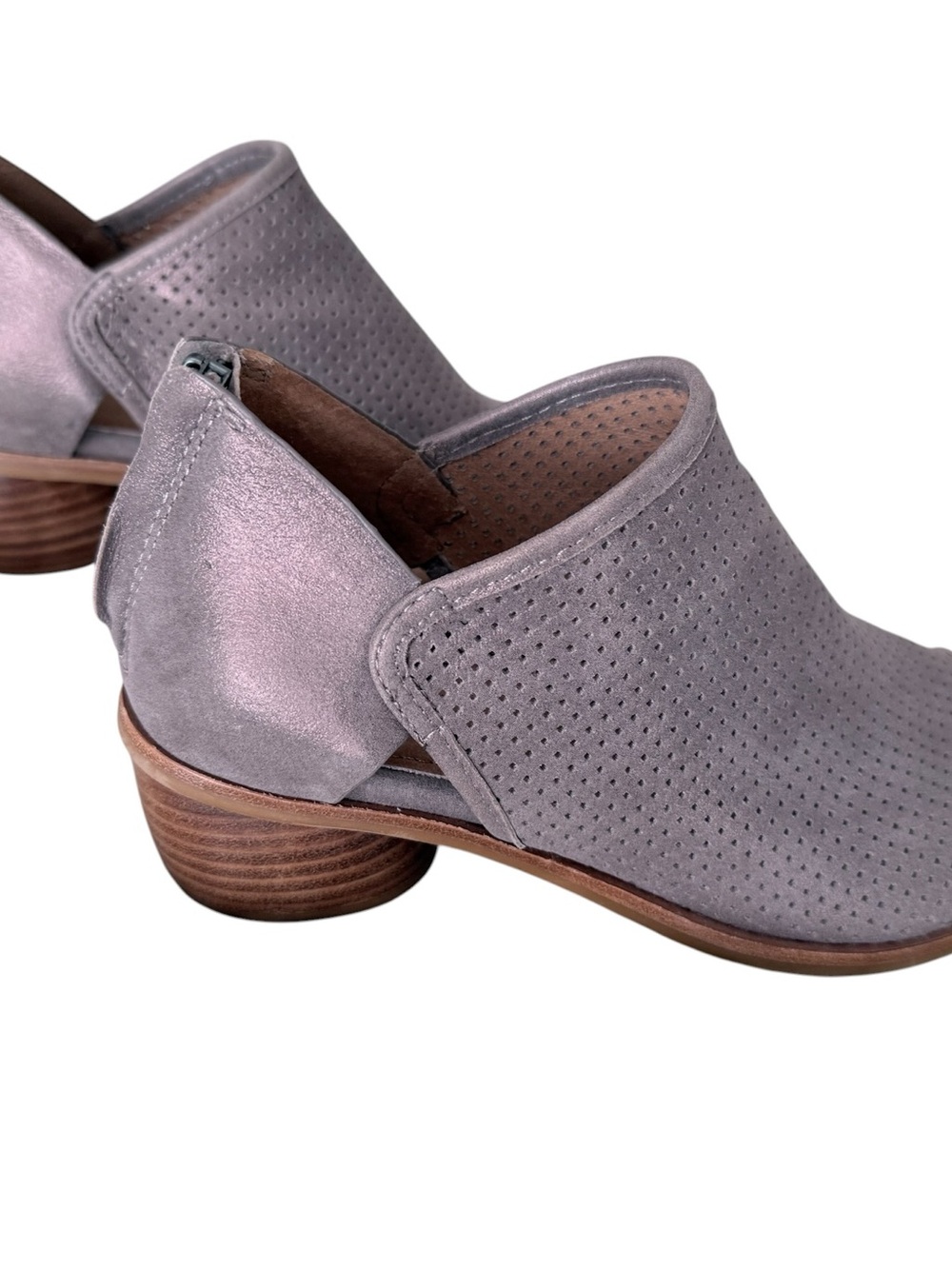 Sofft Carleigh Perforated 2” Heel Bootie/Sandals Size 6.5 - Picture 3 of 9